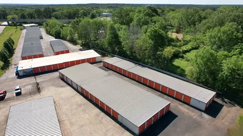 StorageMax Metro Center storage facility exterior view