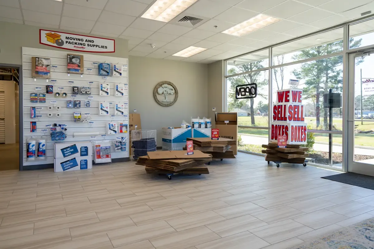 moving and packing supplies